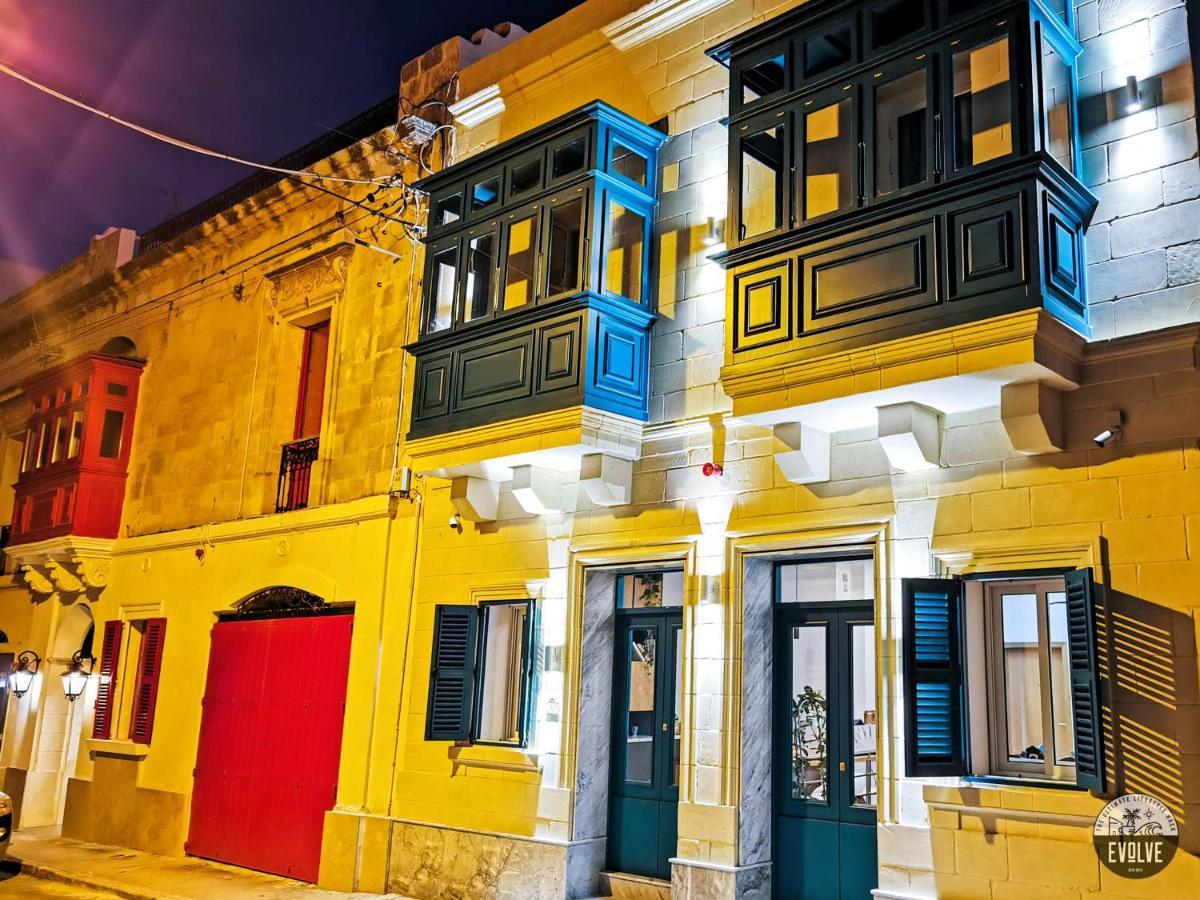 Evolve Coliving Guesthouse 슬리에마 외부 사진