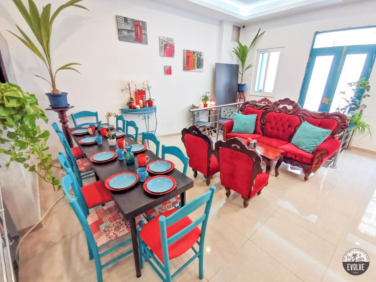 Evolve Coliving Guesthouse 슬리에마 외부 사진
