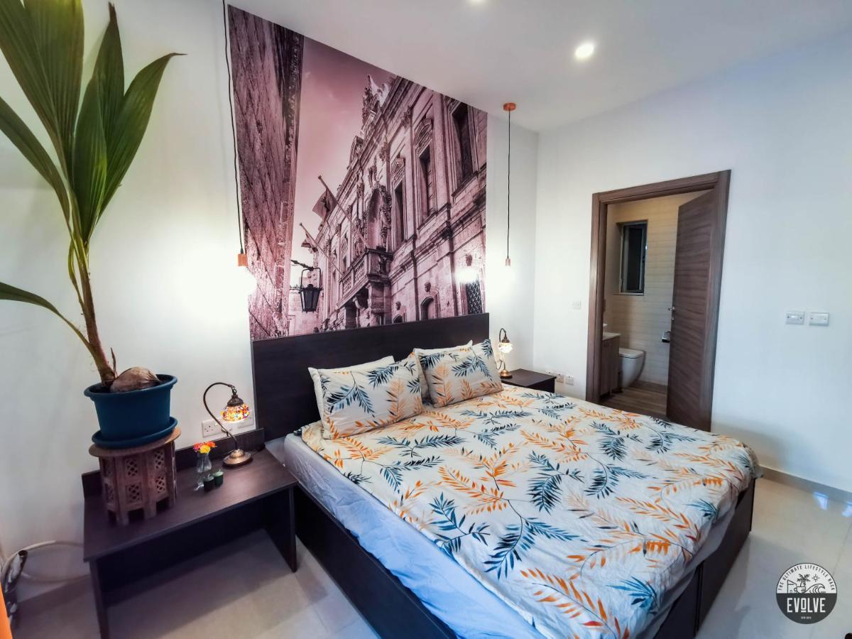 Evolve Coliving Guesthouse 슬리에마 외부 사진