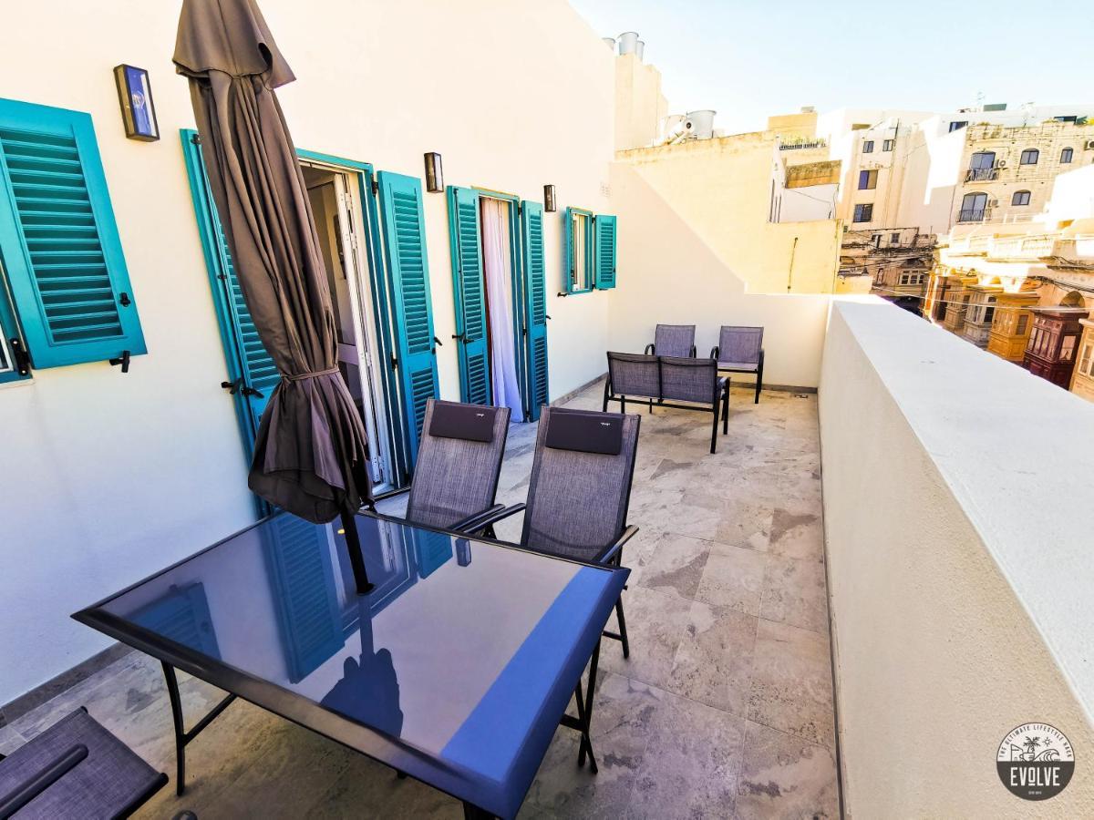Evolve Coliving Guesthouse 슬리에마 외부 사진