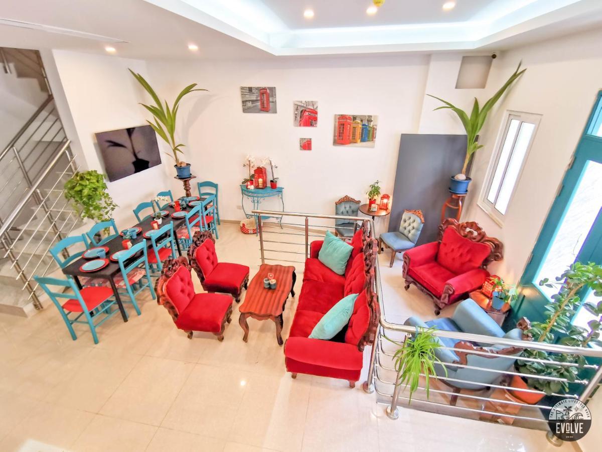 Evolve Coliving Guesthouse 슬리에마 외부 사진