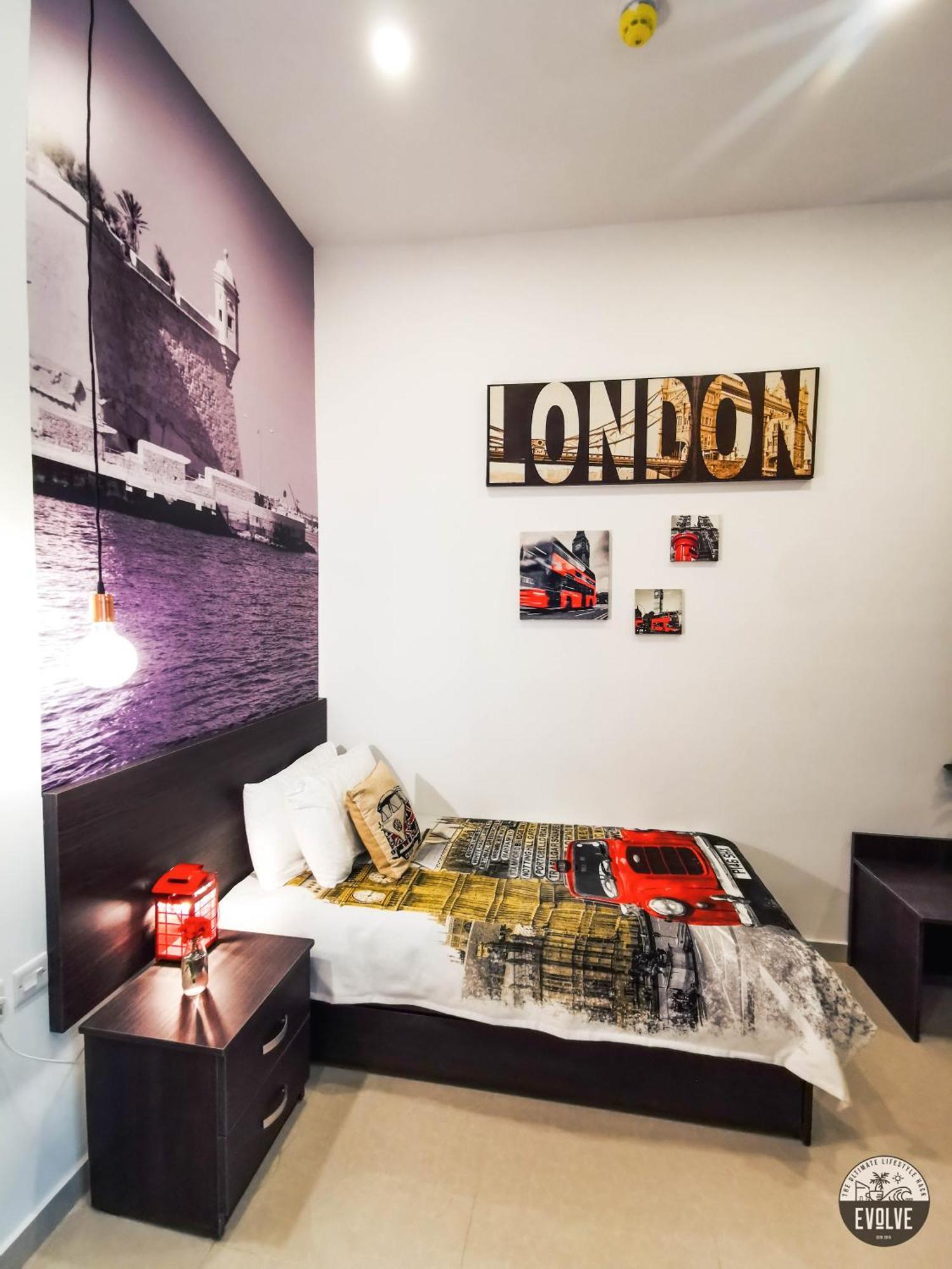 Evolve Coliving Guesthouse 슬리에마 객실 사진