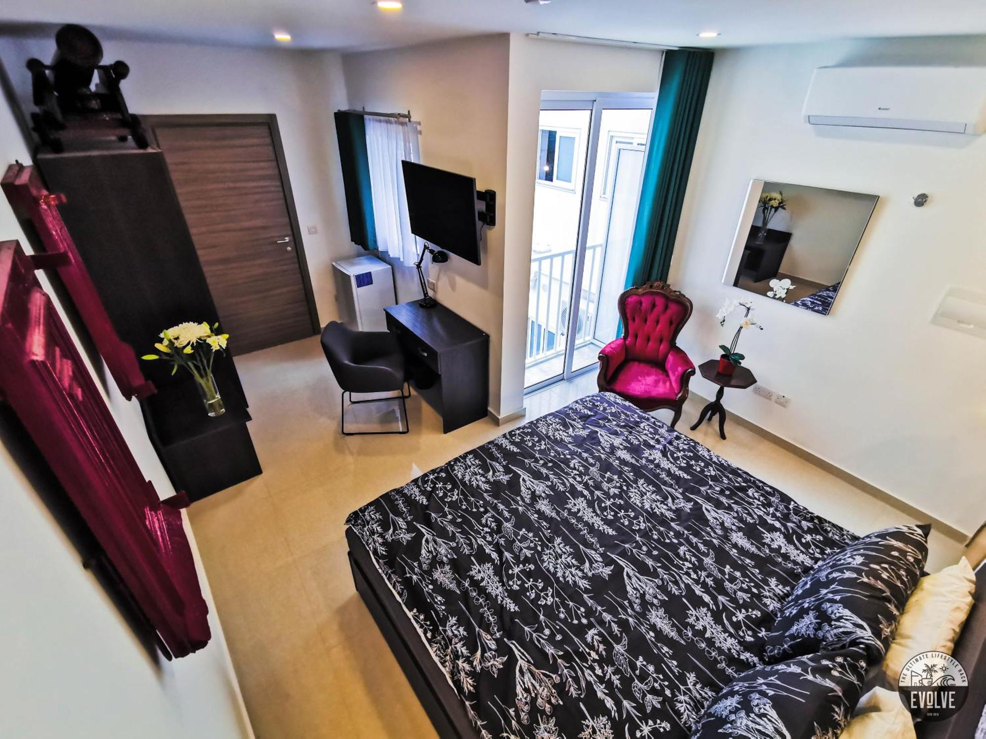 Evolve Coliving Guesthouse 슬리에마 객실 사진